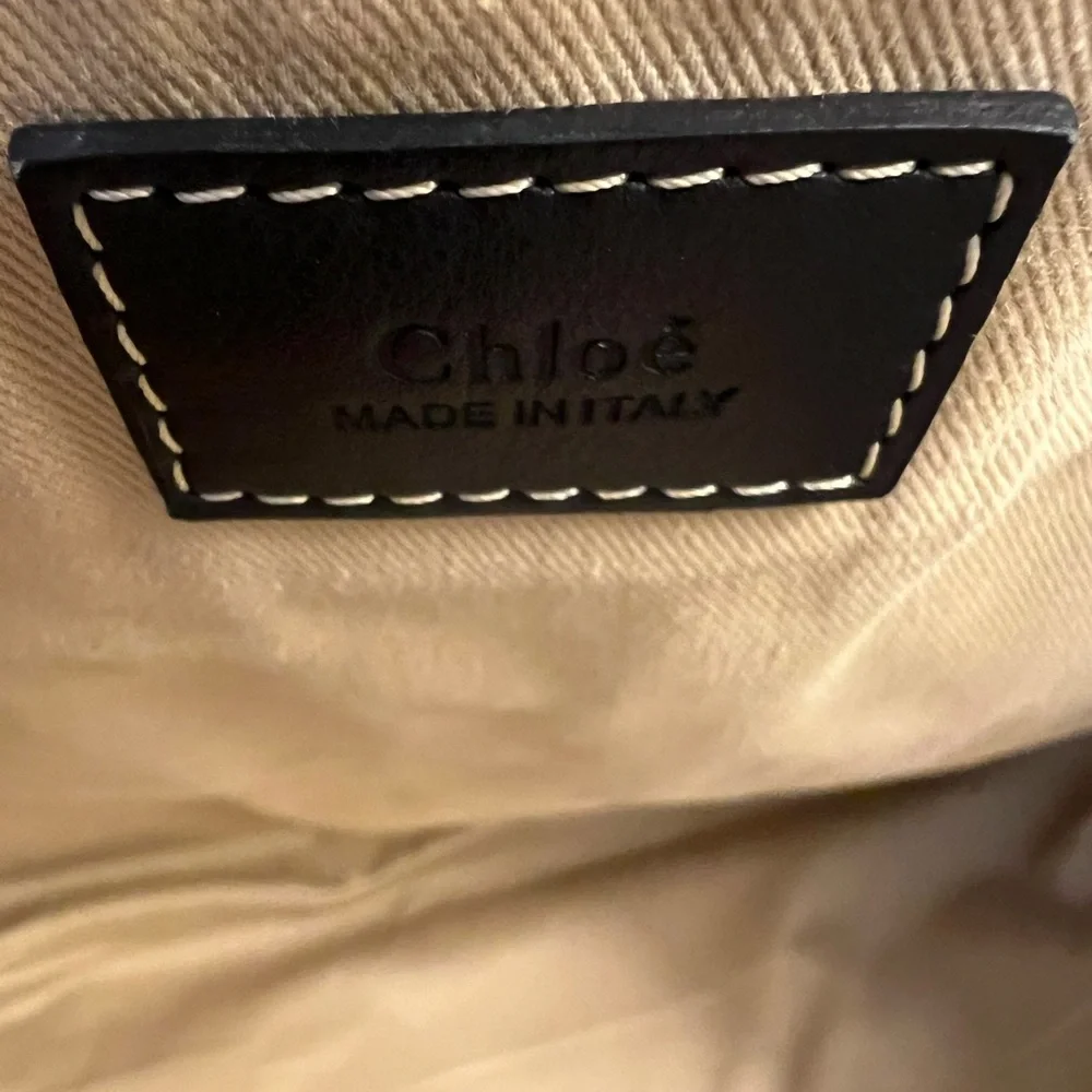 Authentic CHLOÉ Beige and Navy/black Leather Trim Canvas Tote Bag - Picture 10 of 17